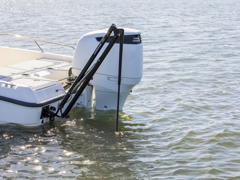 Lewmar Axis Shallow Water Anchor, Black – 69600944 Shallow Water Anchor 672216 2